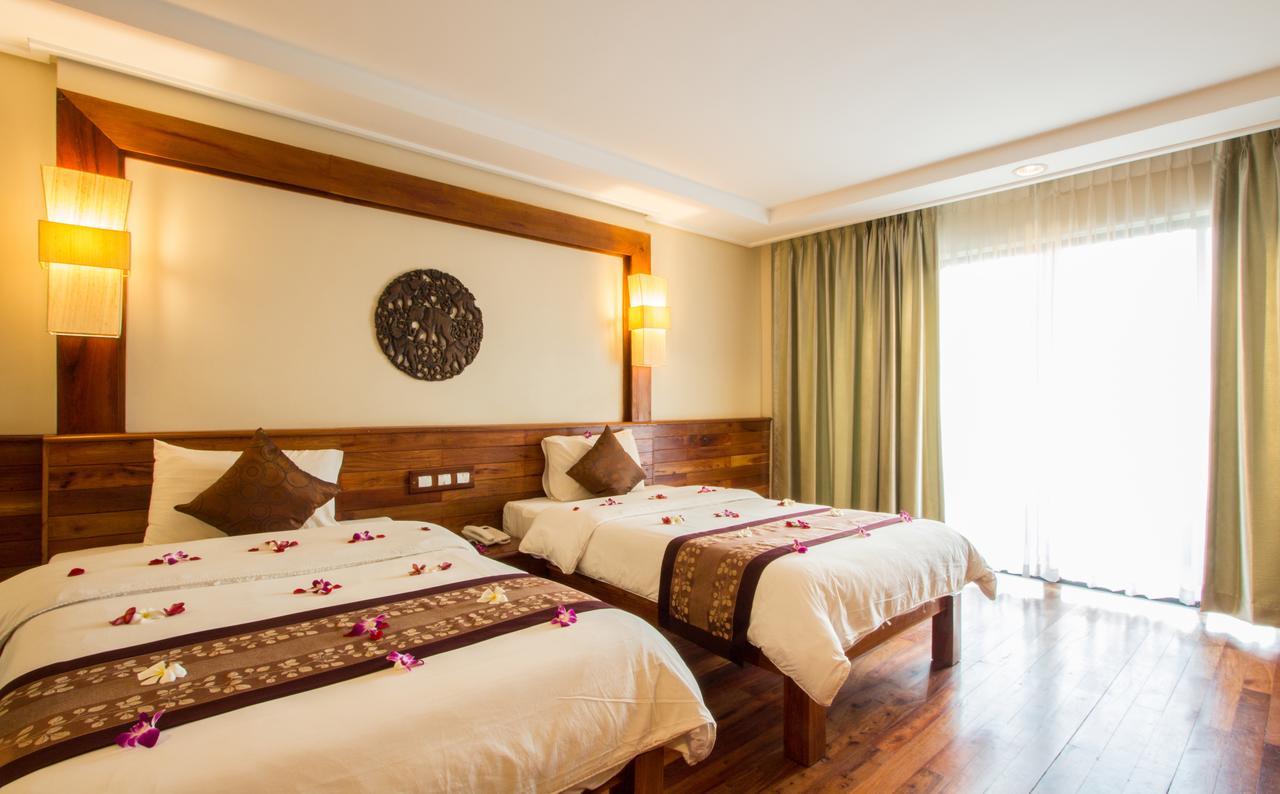 Royal Empire Premium Hotel Siem Reap Eksteriør bilde