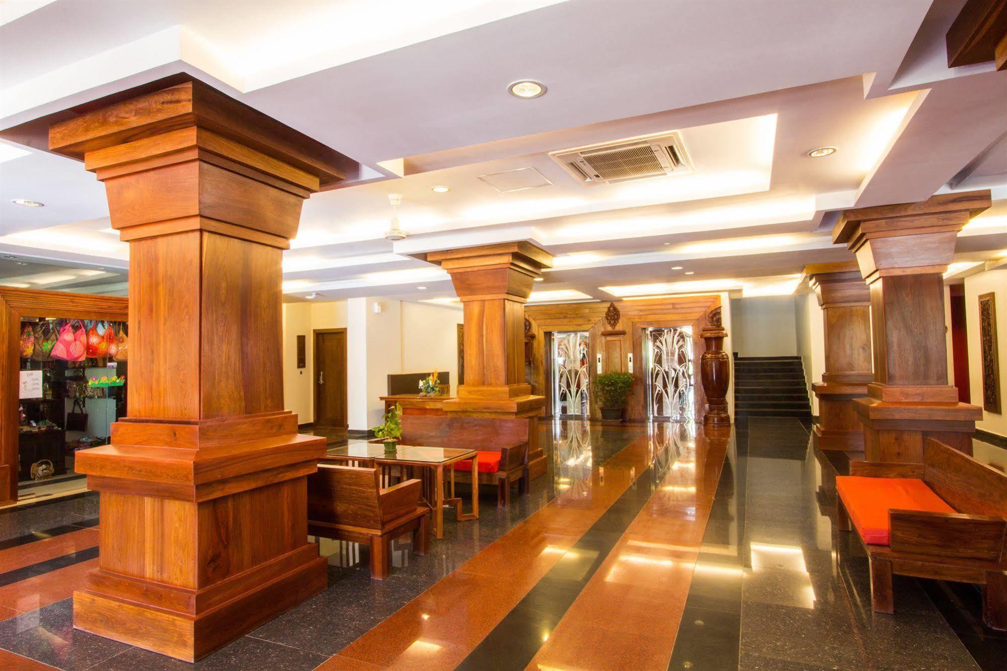 Royal Empire Premium Hotel Siem Reap Eksteriør bilde